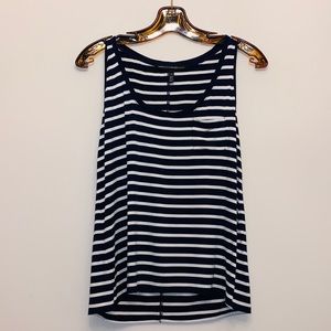 {White House Black Market} Adorable Tank Top Sz XS